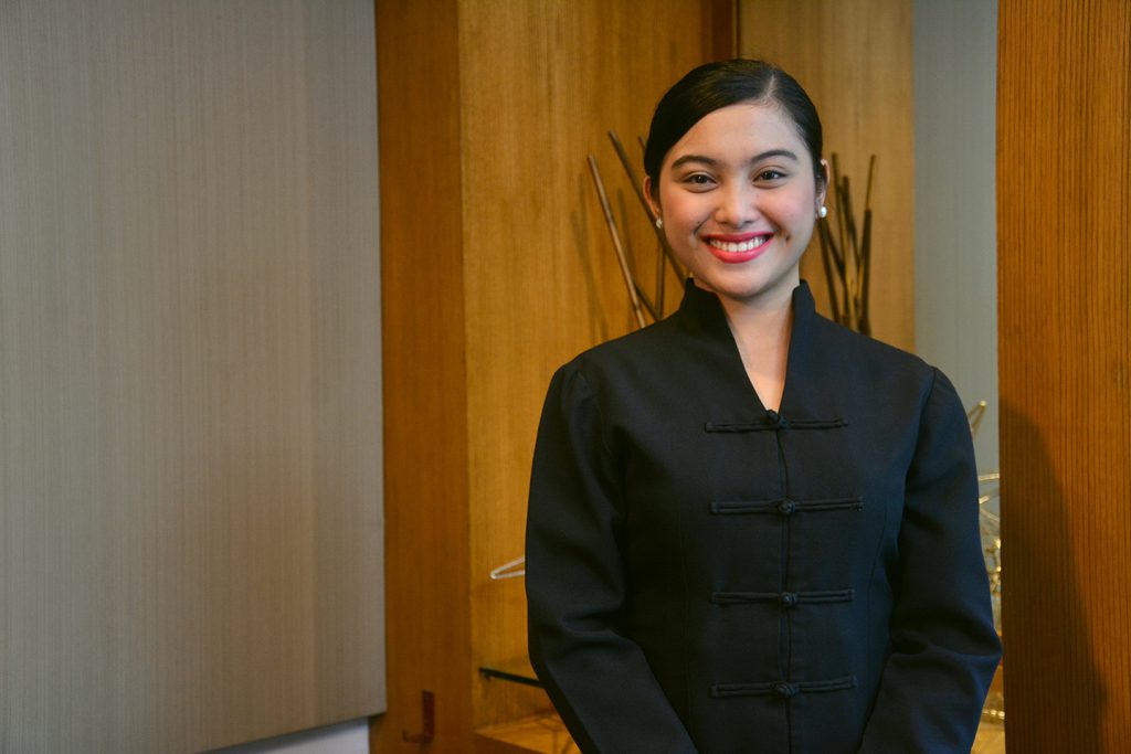 Read more about the article How Hotel Front Office Training Can Drive Guest Satisfaction